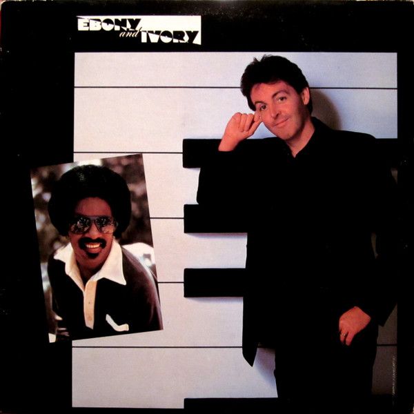 Paul McArtney & Stevie Wonder – Ebony & Ivory